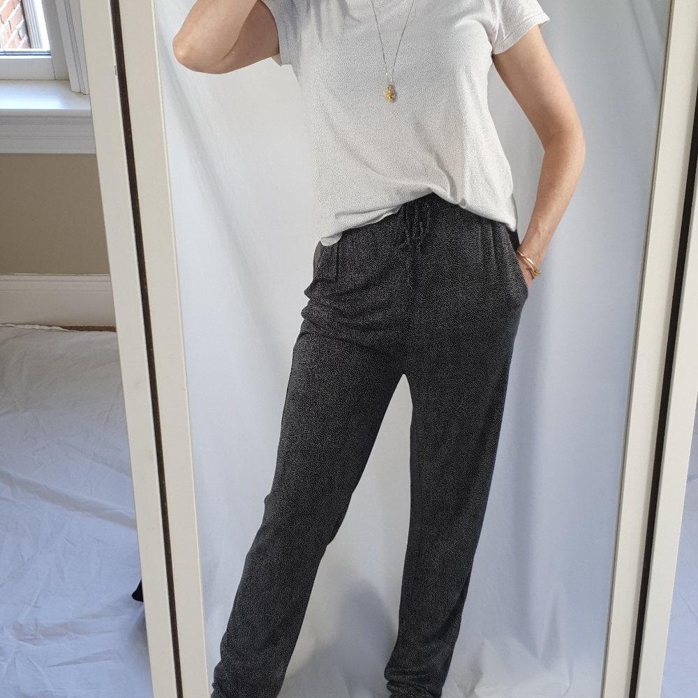 H&M matching lounge set pants and t shirt